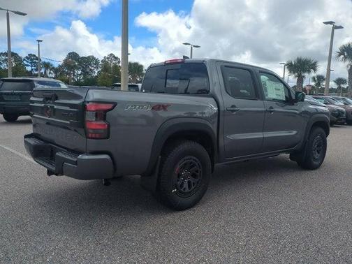 2025 Nissan Frontier PRO-4X