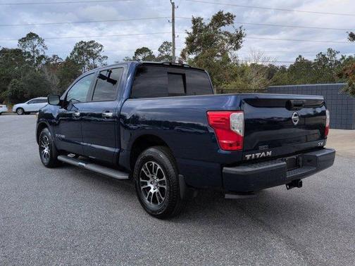 2021 Nissan Titan SV