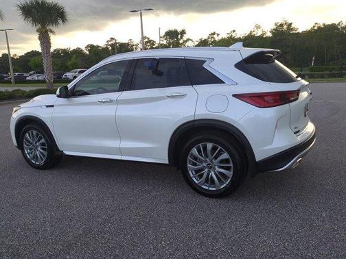 2025 INFINITI QX50 Luxe
