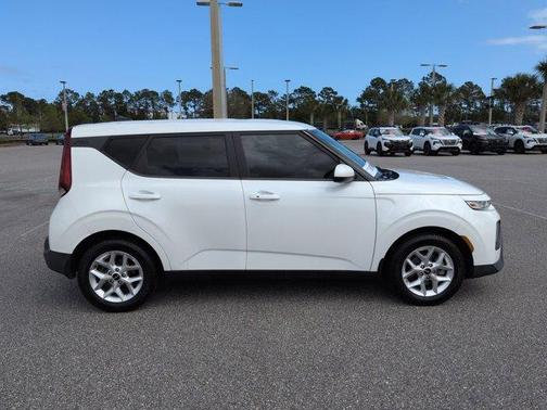 2022 Kia Soul S