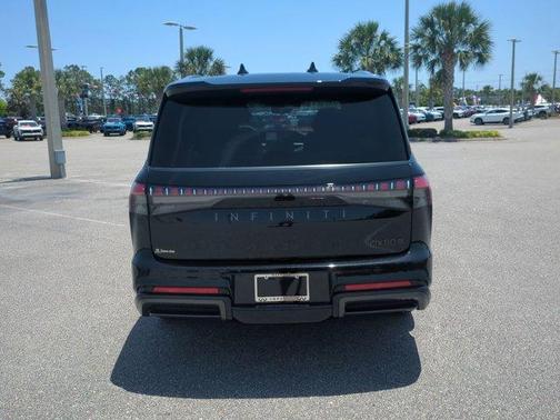 2025 INFINITI QX80 AUTOGRAPH