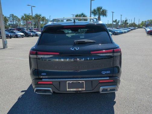 2025 INFINITI QX60 SENSORY