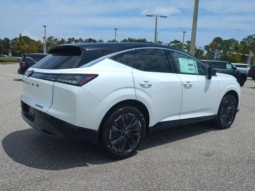 2025 Nissan Murano Platinum