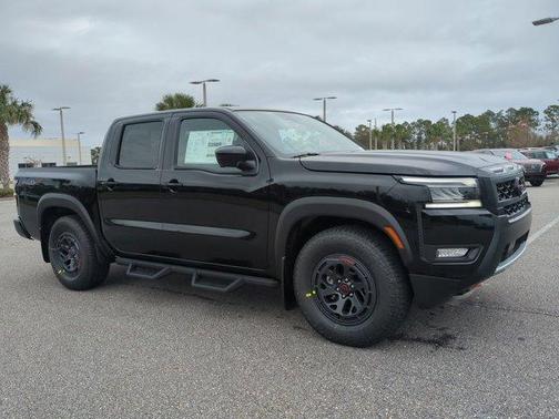 2025 Nissan Frontier PRO-X