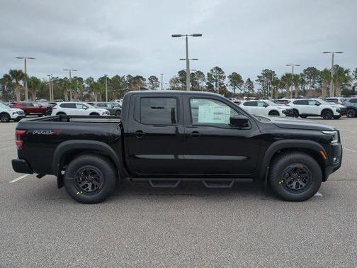 2025 Nissan Frontier PRO-X