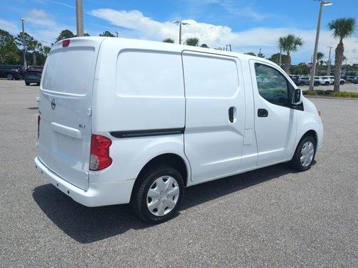 2021 Nissan NV200 SV