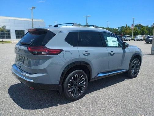 2025 Nissan Rogue Platinum