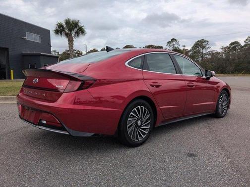2020 Hyundai SONATA Hybrid Limited