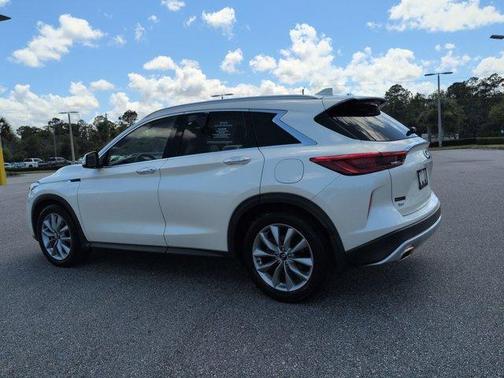 Majestic White 2021 INFINITI QX50 Luxe