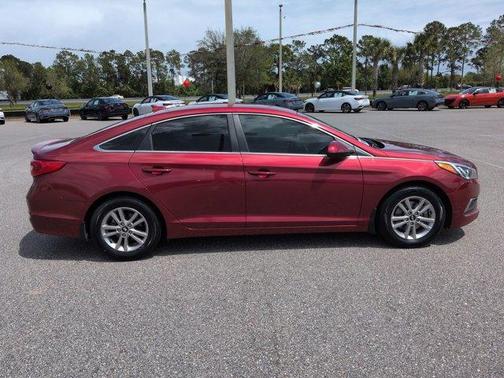 2016 Hyundai SONATA SE