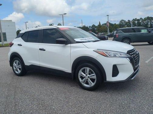 2021 Nissan Kicks S