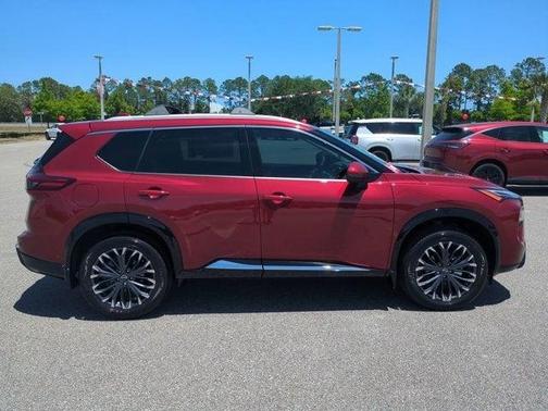 2025 Nissan Rogue Platinum
