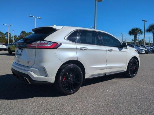 2019 Ford Edge ST