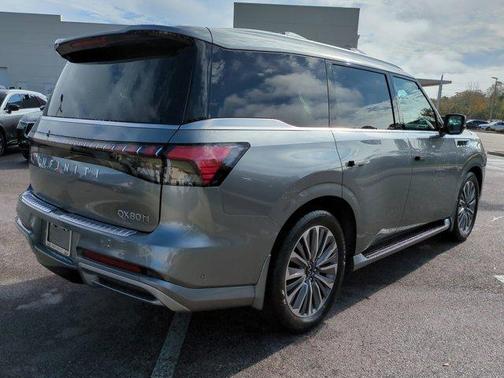 2025 INFINITI QX80 SENSORY