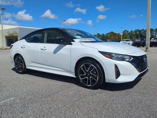 2025 Nissan Sentra SR