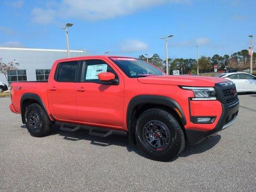 2025 Nissan Frontier PRO-X