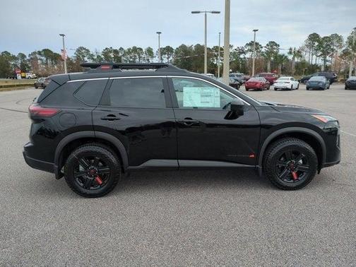 2025 Nissan Rogue Rock Creek