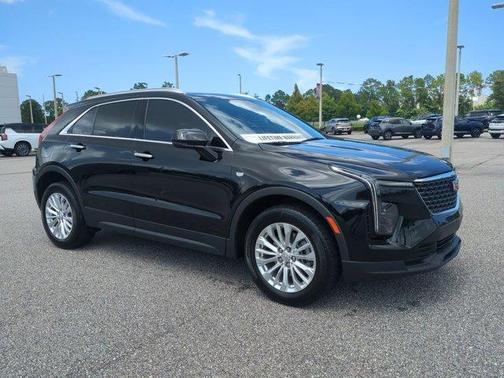 2024 Cadillac XT4 Luxury