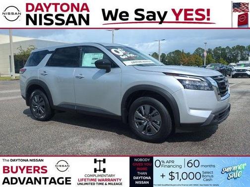 2025 Nissan Pathfinder S
