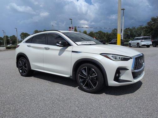 Majestic White 2023 INFINITI QX55 SENSORY