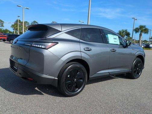 2025 Nissan Murano SV