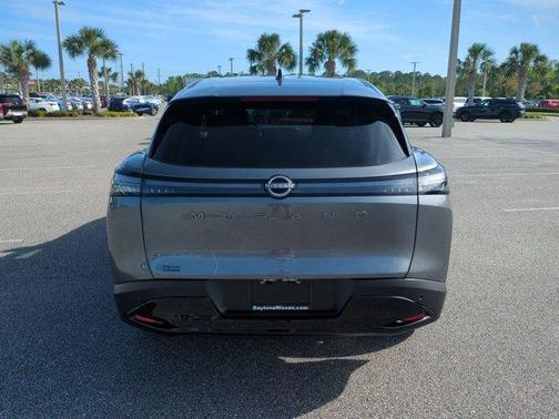 2025 Nissan Murano SV
