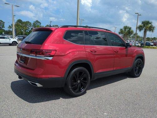 2022 Volkswagen Atlas 3.6L SE w/Technology