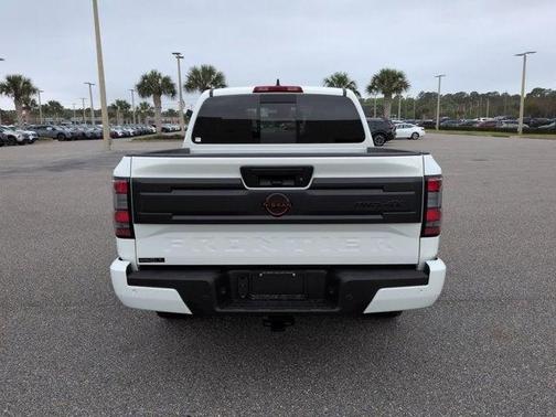 Glacier White 2026 Nissan Frontier PRO-4X