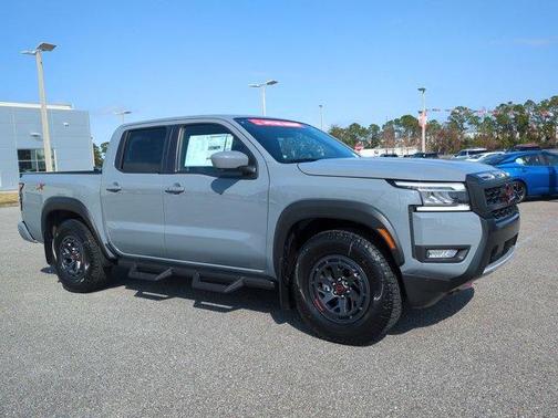 2025 Nissan Frontier PRO-X