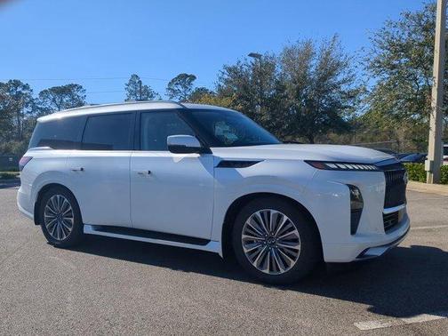 2025 INFINITI QX80 SENSORY