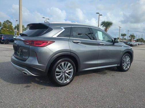 2024 INFINITI QX50 Luxe