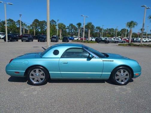 2002 Ford Thunderbird