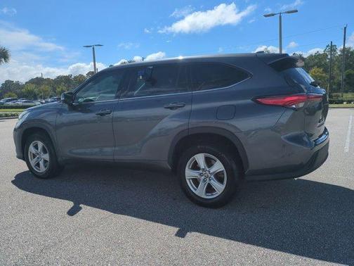 2021 Toyota Highlander L