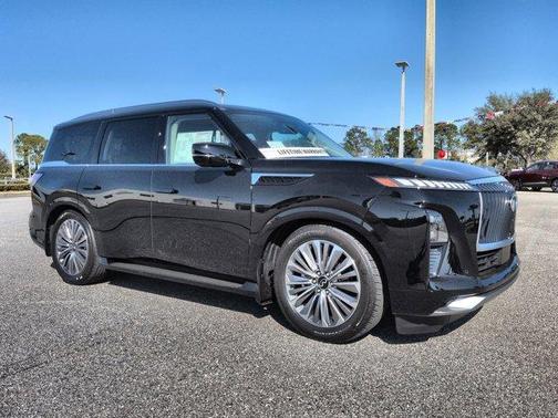 2026 INFINITI QX80 Luxe