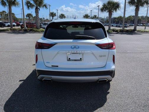 2023 INFINITI QX50 SENSORY