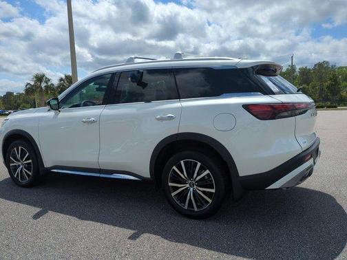 2025 INFINITI QX60 SENSORY