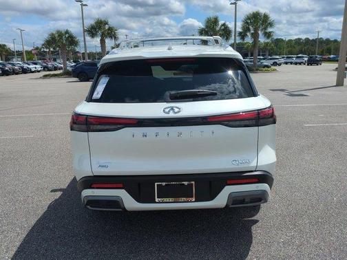 2025 INFINITI QX60 SENSORY