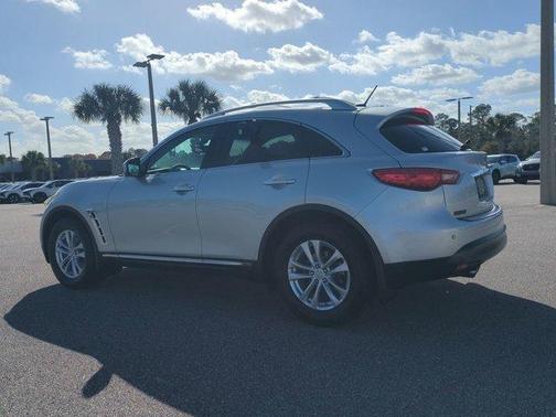 2011 INFINITI FX35 Base