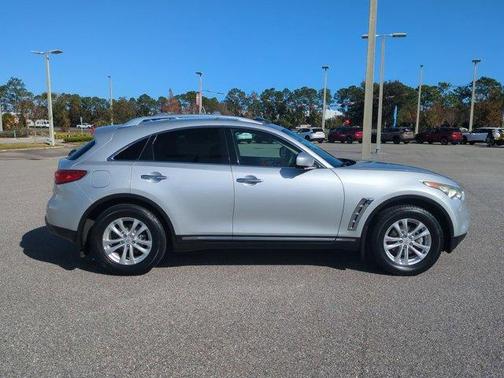 2011 INFINITI FX35 Base