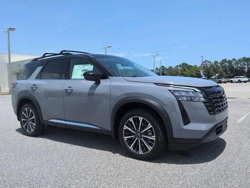 Boulder Gray Metallic 2026 Nissan Pathfinder Platinum
