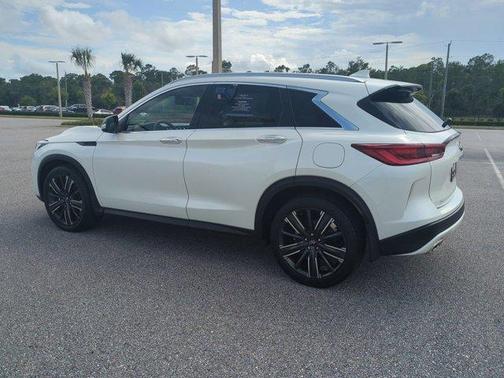 2022 INFINITI QX50 Luxe
