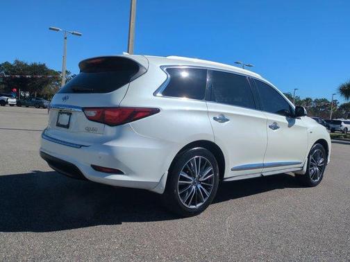 2017 INFINITI QX60 Base