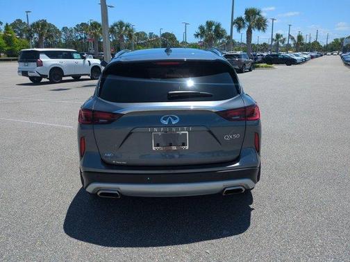 2022 INFINITI QX50 ESSENTIAL