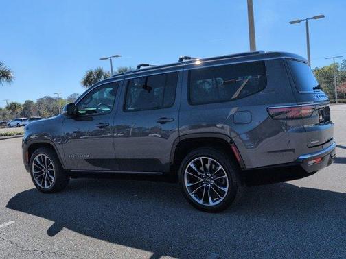 2022 Jeep Wagoneer Series III