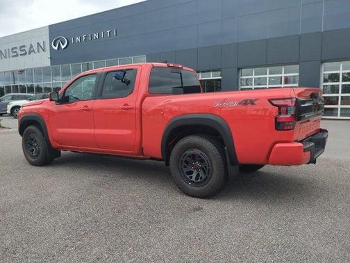 2025 Nissan Frontier PRO-4X