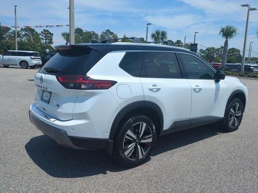 2024 Nissan Rogue SL