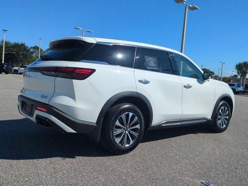 2024 INFINITI QX60 Pure