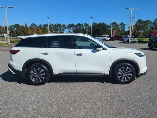 2024 INFINITI QX60 Pure