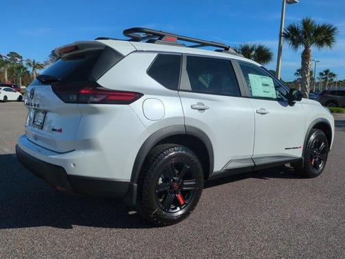 2025 Nissan Rogue Rock Creek