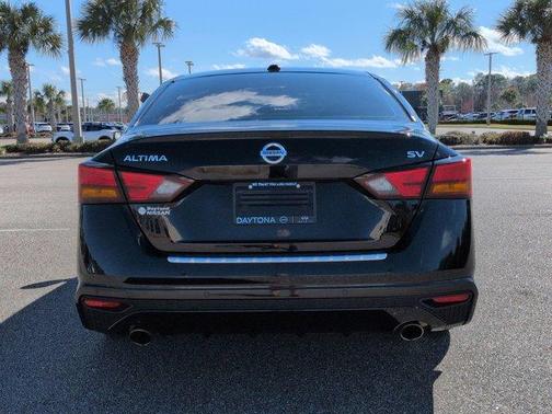2022 Nissan Altima 2.5 SV